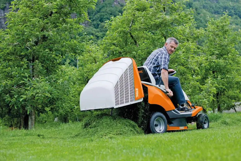 Wie mähe ich meinen Rasen richtig?